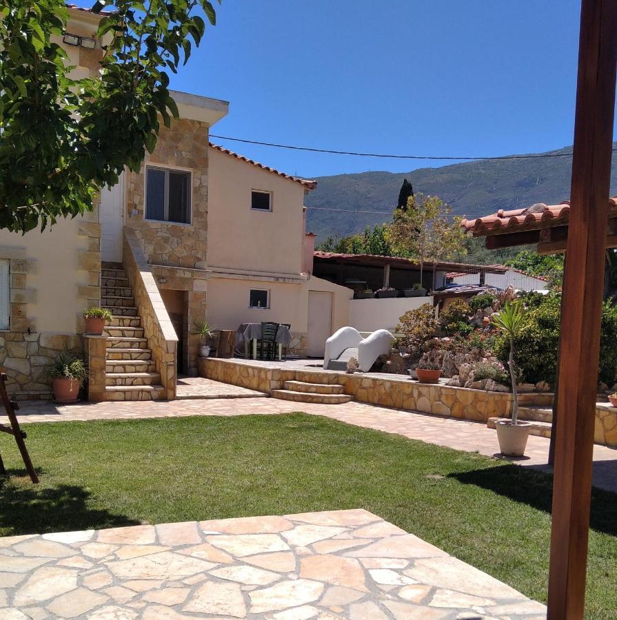 Lykoporia Seaside House Villa Likoporiá Buitenkant foto