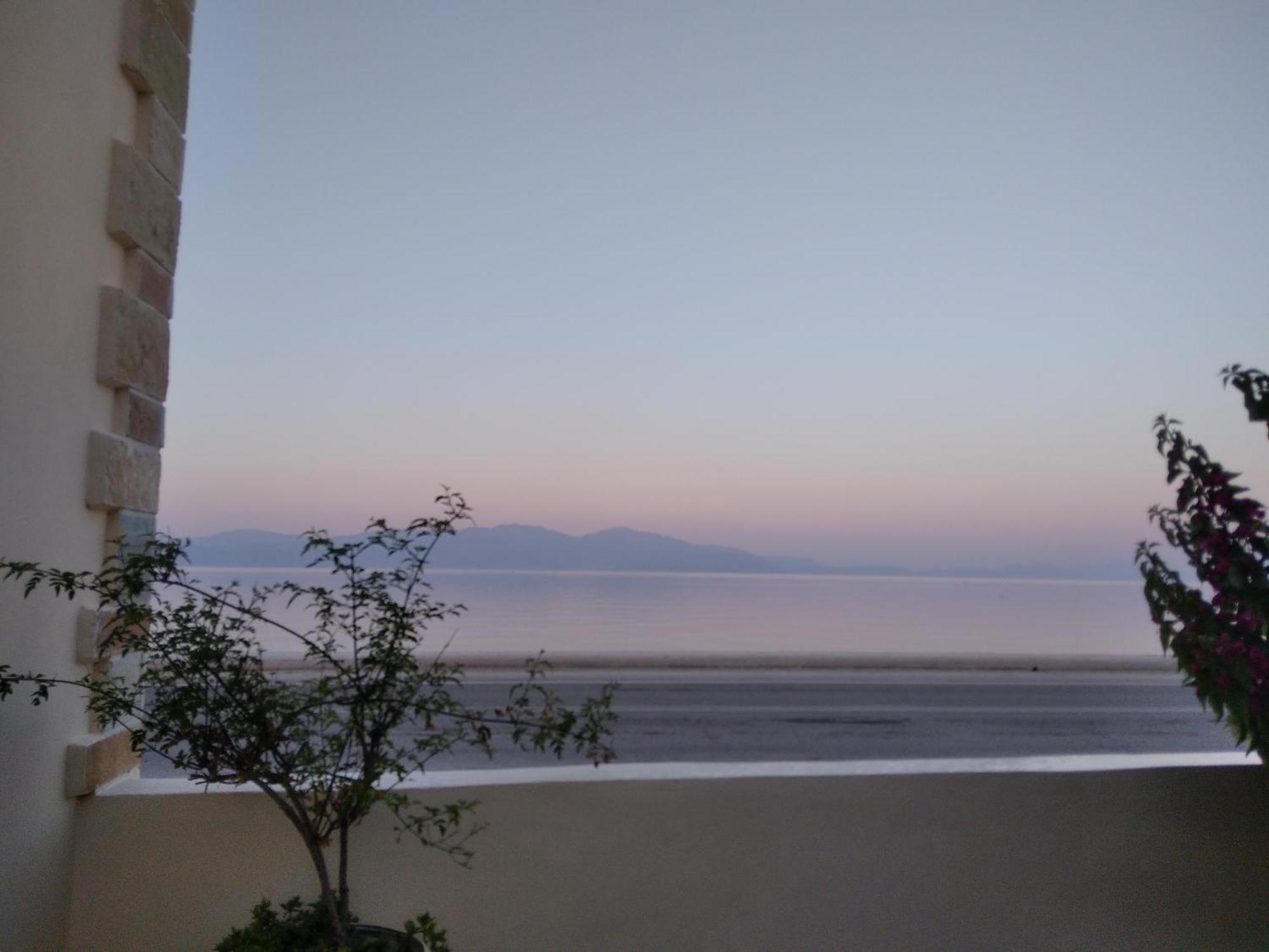 Lykoporia Seaside House Villa Likoporiá Buitenkant foto